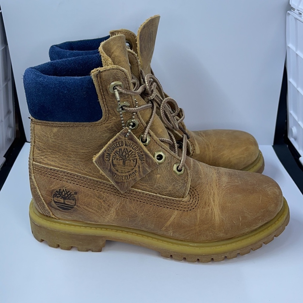 TIMBERLAND 6" PREMIUM BOY’S BOOT Size 5.5